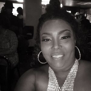 Meet your Posher, Rose